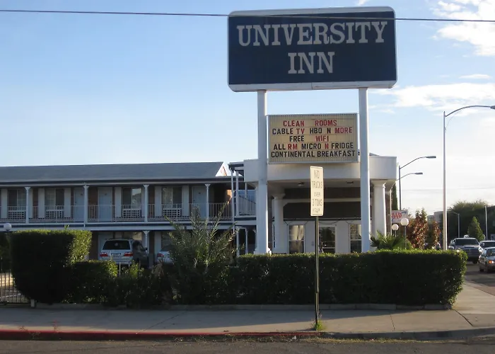 University Inn Motel 2*