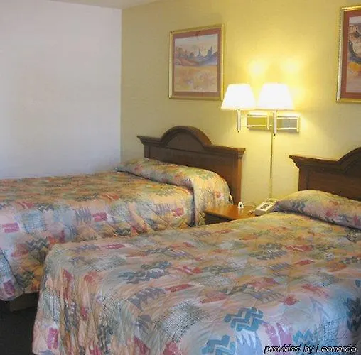 Motel University Inn 2*