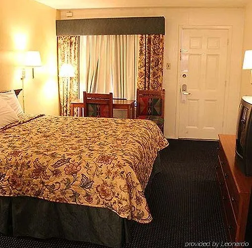 University Inn