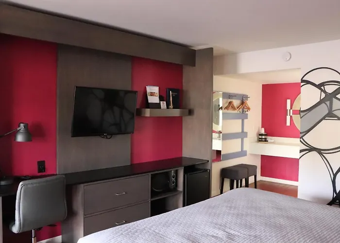 University Inn Motel
